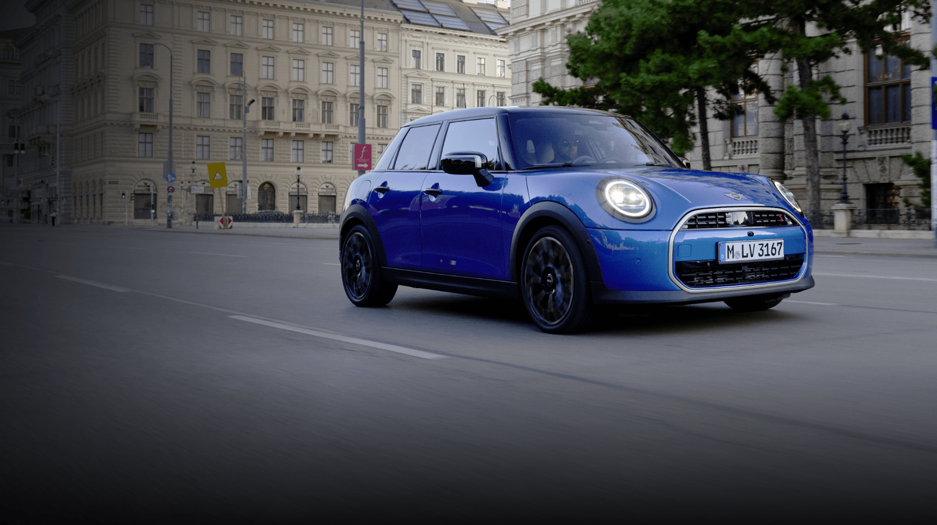 Mini Comous THE MINI COOPER. | MINI Canada