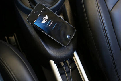 BLUETOOTH®. BLUETOOTH®.
